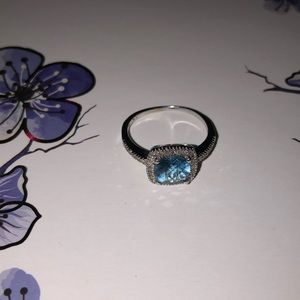 14k white gold fashion ring w/ December birthstone